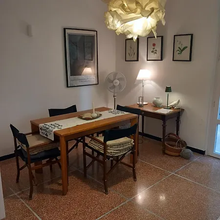 Cozy House With Private Garden - Terrazza Fiorita * 卡莫利