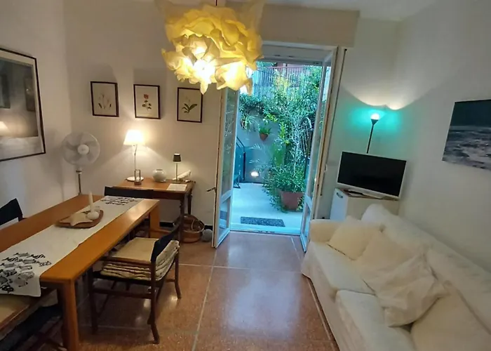 Cozy House With Private Garden - Terrazza Fiorita